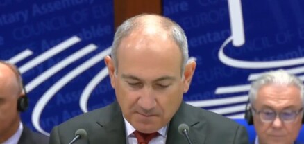 Pashinyan: Refugees’ return to Nagorno-Karabakh is unrealistic, they should settle in Armenia