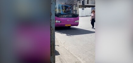 Երևանում ավտոբուսի վարորդը ծխում է և վարում