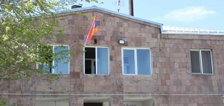 Հայանիստում հայրը իր 2 որդիների հետ ընտանեկան հարցերի շուրջ վիճաբանել է 2 քաղաքացու հետ․ կան ձերբակալվծներ․ shamshyan.com