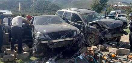 Կապանում բախվել են «Jeep»-ն ու «Mercedes»-ը․ կա 6 վիրավոր․ shamshyan.com