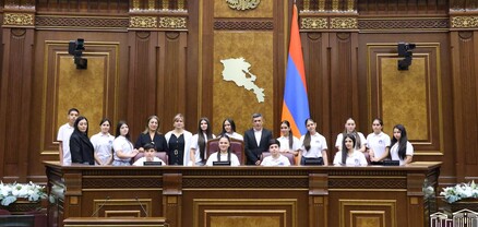 ՀՀ ուսումնական հաստատությունների մի խումբ ներկայացուցիչներ այցելել են ԱԺ