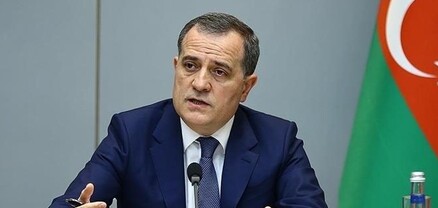 Բայրամովը կրկին խոսել է Հայաստանի Սահմանադրությունում «տարածքային պահանջների» մասին