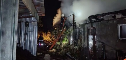 Ամրակից գյուղում այրվել է արտադրամաս
