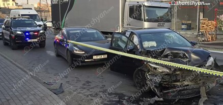 Զովունիում բախվել են 2 «Toyota»-ներն ու «Tesla»-ն. կա 3 վիրավոր. shamshyan.com