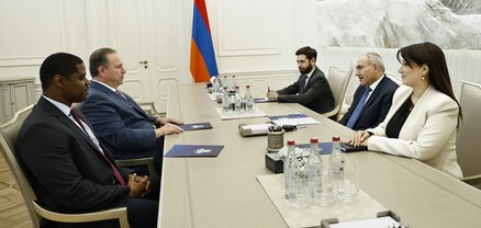 Փաշինյանն ընդունել է «Նյուզ Մաքս» մեդիա հոլդինգի հիմնադիր Քրիստոֆեր Ռուդիին