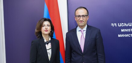 ԼՂ-ից բռնի տեղահանվածների բնակապահովման և զբաղվածության հարցերը՝ Թորոսյան-Սանդրի հանդիպման օրակարգում