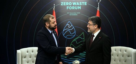 Գևորգ Պապոյանը Ստամբուլում հանդիպել է Թուրքիայի գյուղատնտեսության և անտառտնտեսության նախարարի հետ