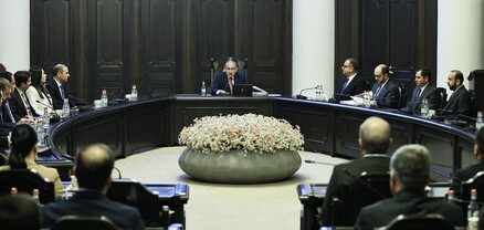 Փաշինյանը վարում է կառավարության հերթական նիստը. ՈւՂԻՂ