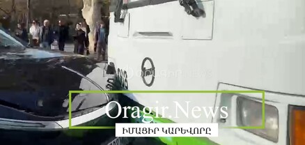 Երևանում բախվել են թիվ 8 երթուղու տրոլեյբուսն ու BYD-ը․ հսկայական խցանում է գոյացել