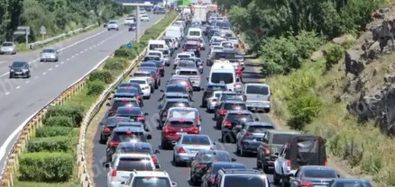 Փաշինյանը խցանումների հաղթահարման համար աշխատանքային խումբ է ստեղծել