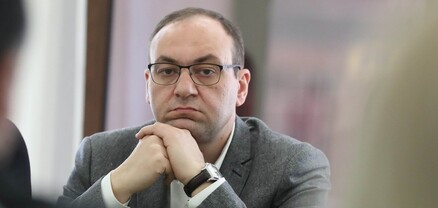 Բարձրաստիճան հոգևորականը հրապարակային ստախոսությամբ է զբաղվում․ Արսեն Բաբայան