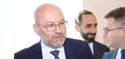 Շիրակի մարզպետի 2 խորհրդականները կիրակի օրվա համար մարդ են հավաքում. ահազանգ