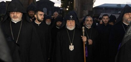 Եկեղեցու դեմ արշավին ներգրավել են նաեւ դեսպաններին. Հրապարակ