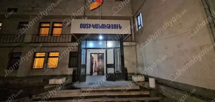 Սիլիկյան թաղամասում հայտնաբերվել են 2 սատկած շներ՝ մետաղական լարով խեղդած և կապված