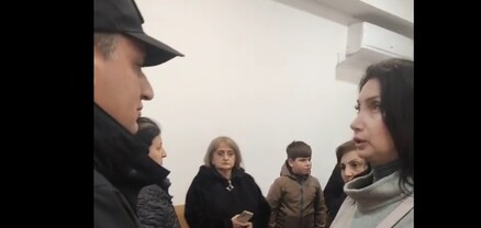 Ահավոր վտանգի առաջ են կանգնել․ Վարդաշենի վթարային շենքերի բնակիչները բողոքի ակցիա են անում