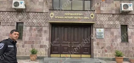 Երևանում ոստիկանություն տեղափոխված 3 քաղաքացիների մոտ հայտնաբերվել են թմրանյութեր և ներարկիչներ․ shamshyan.com