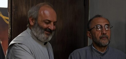 Սրբազան հայրերն իրենց ջերմ շնորհավորանքներն էին հղում տոների կապակցությամբ՝ մաղթելով, որ 2026-ը լինի հաղթանակի տարի