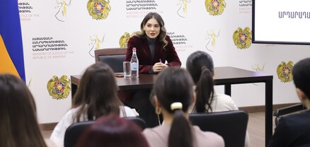 Սրբուհի Գալյանը հանդիպել է մի շարք համալսարանների ուսանողների հետ