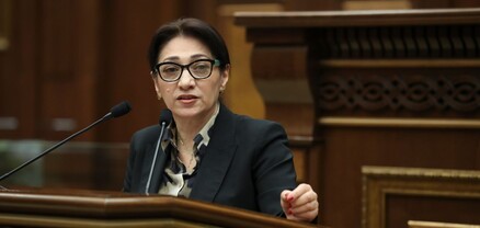 «Թափառող հավատացյալների հոտն» ի՞նչն է ծափահարում՝ 5000 զավակների եղերական մա՞հը, թե՞ Արցախի կորուստը