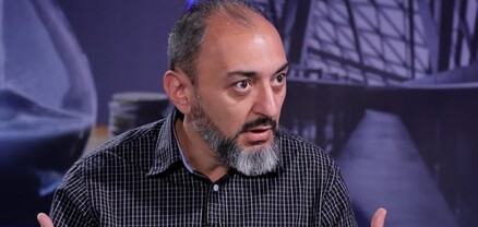 Եկեղեցու դեմ այս օրերին տեղի ունեցողը նույնանում է 2018 թվի «թավշյա» «ոչ բռնի» հեղափոխության հետ. Վահե Բեգոյան