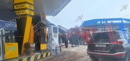 Ապարանում հրդեհ է բռնկվել կայանված Mercedes-ում. այն դարձել է ոչ շահագործելի. shamshyan.com