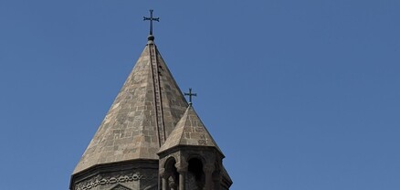 Մայր Աթոռը խստորեն դատապարտում է իշխանությունների հերթական միջամտությունը Եկեղեցու ներքին գործերին