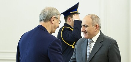 Նիկոլ Փաշինյանն ընդունել է գործարար Վլադիմիր Եվտուշենկովին
