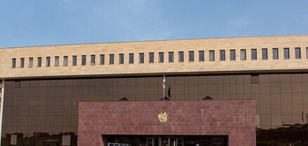 Ինչու է ՌՈ ավտոմեքենան հերթապահում Սուրբ Աստվածածին եկեղեցու մոտ. ՊՆ-ի արձագանքը