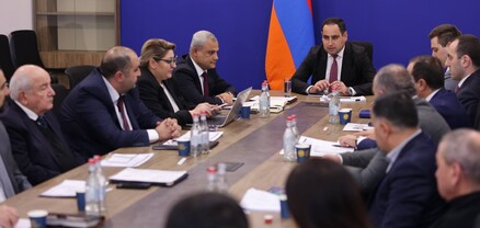 ՏԿԵ նախարարը աշխատակազմին է ներկայացրել նորանշանակ փոխնախարարին