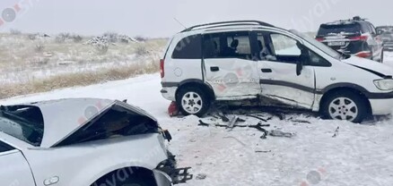 Արտենի-Արագածավան ճանապարհին բախվել են Opel-ը և Volkswagen-ը. կա 3 վիրավոր