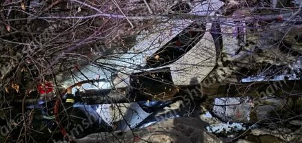 Երևանում բախվել են Opel-ը և Honda-ն․ վերջինը հայտնվել է ձորակում և բռնկվել․shamshyan.com