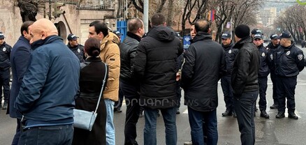 Բաքվում պահվող հայ պատանդներին ազատ արձակելու պահանջով ակցիա՝ Վենսի այցի առթիվ․ ՈւՂԻՂ