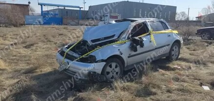 «Opel»-ը Զովունի-Եղվարդ ավտոճանապարհին դուրս է եկել երթևեկելի գոտուց, բախվել հողաթմբերին, քարերին․ կա վիրավոր