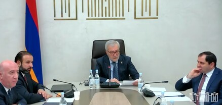 ԱԺ պաշտպանության եւ անվտանգության հարցերի մշտական հանձնաժողովի հերթական նիստը․ ՈՒՂԻՂ
