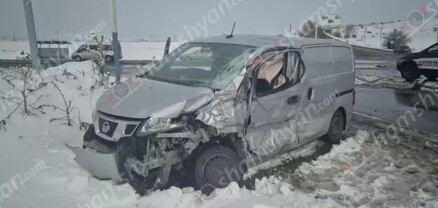 Ալափարսի խաչմերուկում բախվել են Foton-ը և Nissan-ը․ կա վիրավոր