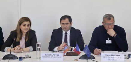 Պապիկյանը հանդիպել է պաշտպանական ոլորտի ֆրանսիական ընկերությունների ներկայացուցիչների հետ