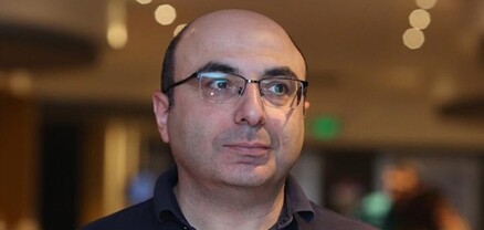 «Ուրախ ավտոբուս»  ձևակերպումը, որպես սարկաստիկ, գուցե լավն է, ստացված է, բայց այն վերածվում է «այլանդակ ավտոբուսի», որը շատ վտանգավոր է. Հովհաննիսյան