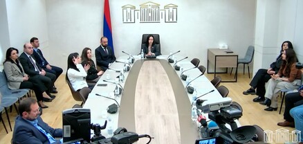 Արարատ Միրզոյանն ԱԺ-ում է. ԱԺ արտաքին հարաբերությունների հանձնաժողովի նիստը. ՈւՂԻՂ