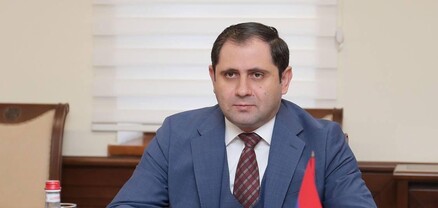 Սիրելի՛ կանայք և աղջիկներ, շնորհավորում եմ Կանանց միջազգային օրվա՝ Մարտի 8-ի առթիվ. Պապիկյան