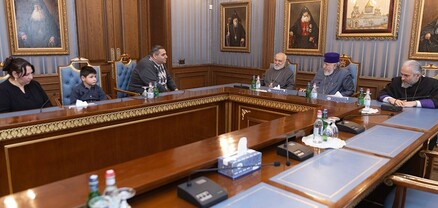 Ամենայն Հայոց Կաթողիկոսն ընդունեց Հնդկաստանում բուժումն ավարտած Արցախյան պատերազմի մասնակից Արտաշես Ամիրյանին