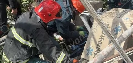Չարենցավանում ջերմոցը մասամբ փլուզվել է աշխատակցի վրա. նա տեղափոխվել է հիվանդանոց