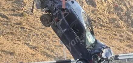 Տիգրանաշենի ոլորաններում «Mercedes»-ը դուրս է եկել երթևեկելի գոտուց և մի քանի պտույտ գլորվելով՝  հայտնվել ձորակում