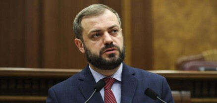 Փաշինյանը Գևորգ Պապոյանին արձակուրդ է ուղարկում