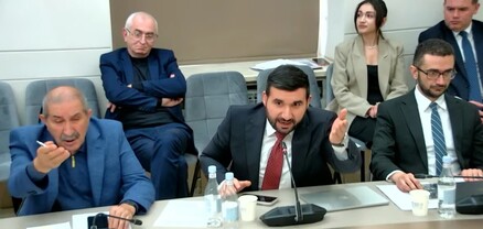 Հերիքը քե՛զ եղավ, մյուս անգամ ձենդ չբարձրացնե՛ս ստեղ. լարված իրավիճակ՝ ԱԺ-ում