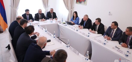Արարատ Միրզոյանի գլխավորությամբ տեղի է ունեցել արաբական երկրներում հավատարմագրված ՀՀ դիվանագիտական ներկայացուցչությունների ղեկավարների հավաքը