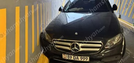 21-ամյա վարորդը, չունենալով ավտոմեքենա վարելու իրավունք և լինելով ոչ սթափ, բախվել է պատնեշին