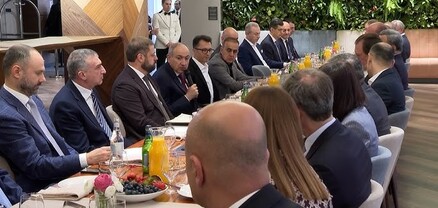 Փաշինյանը հանդիպել է Հայաստանի խոշոր գործատուների ներկայացուցիչների հետ