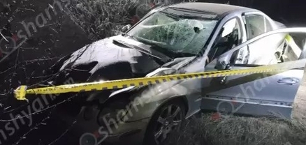 «Mercedes»-ը, մի քանի պտույտ գլխիվայր շրջվելով, հայտնվել է ձորում․ կան անչափահաս վիրավորներ