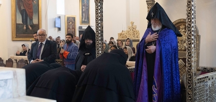 Հայոց Ցեղաuպանnւթյան սուրբ նահատակների ոգեկոչման արարողություններ՝ Մայր Աթոռ Սուրբ Էջմիածնում