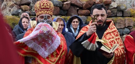 Մայր Աթոռից Մաստարայի Սուրբ Հովհաննես եկեղեցի է բերվել Սուրբ Ստեփանոս Նախավկայի մասունքարանը